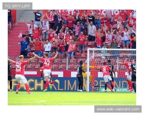 莱比锡主场1-2遭保级队美因茨逆转，争冠希望渺茫